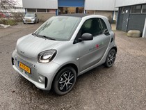 X-710-LR | Onbekend Smart EQ fortwo coupe