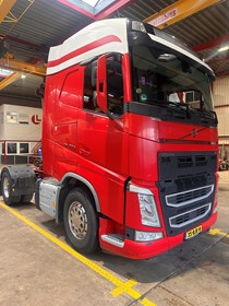 35-BJK-8 | Volvo FH