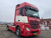 00-BFL-8 | Mercedes-Benz ACTROS 1945